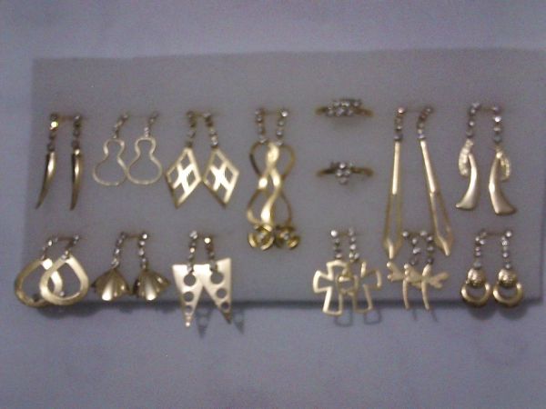 Brincos Folheados a Ouro